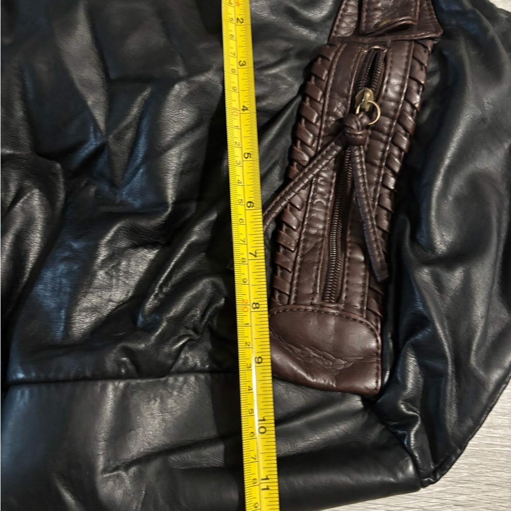 SOLD! - Picture 7 of 9